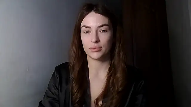 MandiBrooks online show from November 18, 2025, 12:42 pm