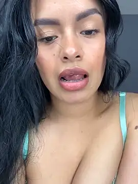 Melissa coch online show from April 15, 2026, 4:58 pm