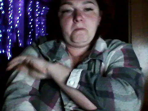 AngelQSky online show from April 9, 2026, 8:58 pm