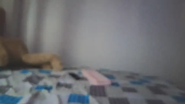 Crystal Star  online show from October 3, 2025, 9:01 pm