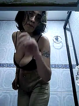 Crystal Star  online show from November 30, 2025, 1:53 am