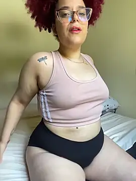 Enyagleam  online show from November 16, 2025, 8:14 pm