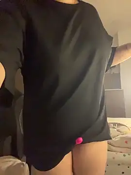 Enyagleam  online show from March 20, 2026, 3:33 am