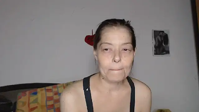 SexySarah177 online show from October 29, 2025, 9:49 pm