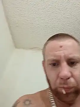 Clarkodile95 online show from June 26, 2026, 7:18 pm