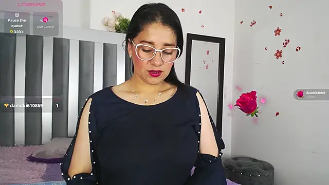 Alana steel 1 online show from October 23, 2025, 12:04 pm