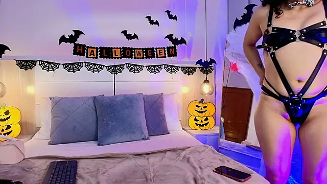 alehia cute online show from October 30, 2025, 11:38 pm