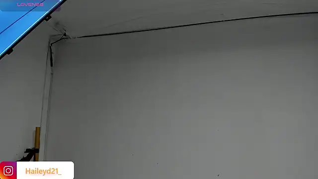 HaileyDuke online show from April 10, 2026, 11:09 pm