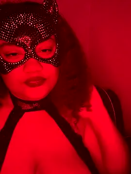 NikoTingles online show from September 14, 2025, 6:01 am