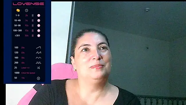 lina maria99 online show from September 18, 2025, 2:35 am