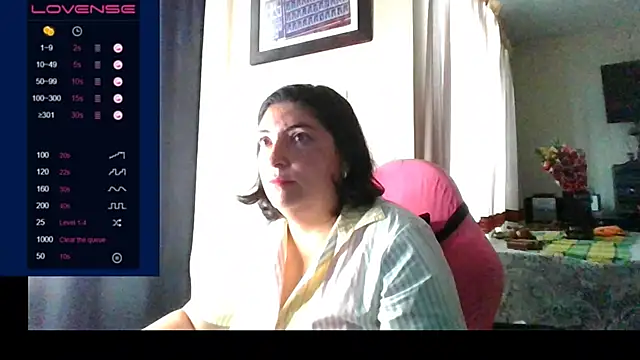 lina maria99 online show from September 22, 2025, 12:07 pm