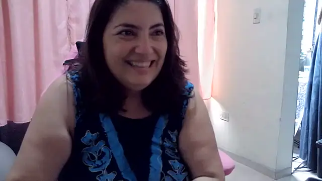 Snapshot of lina_maria99 chatting on May 30, 2026, 12:35 pm lina maria99 online show from May 30, 2026, 12:35 pm