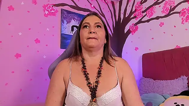 PalomaLombardi online show from May 20, 2026, 10:54 am