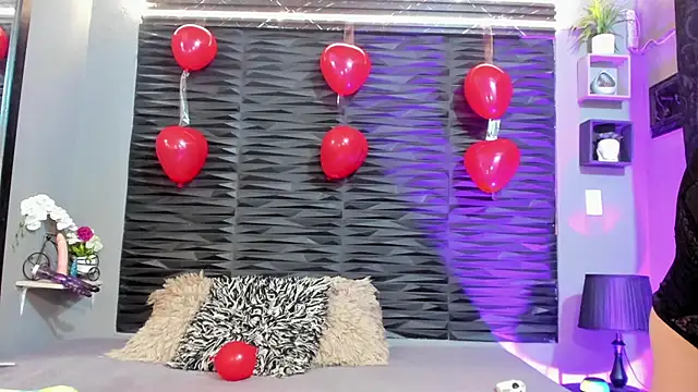 Snapshot of lu_styles_ chatting on September 22, 2025, 10:45 pm lu styles  online show from September 22, 2025, 10:45 pm