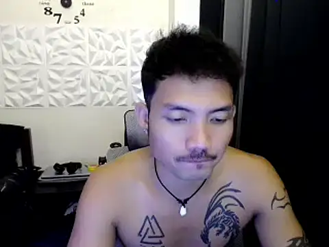 Thefriskyasian online show from October 28, 2025, 5:33 am