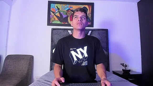 wyatt 3 online show from November 12, 2025, 12:49 pm