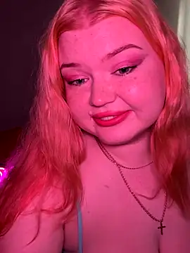  Adele Moor  online show from September 27, 2025, 12:54 pm