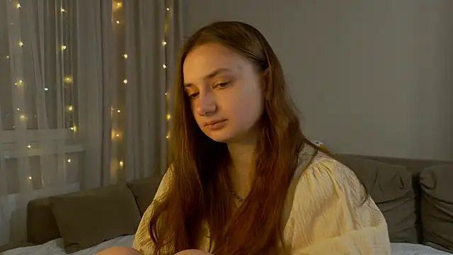 Lelia Vibe online show from April 14, 2026, 7:31 pm