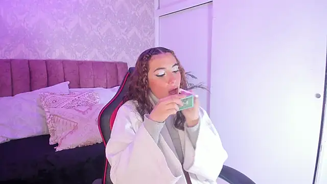 Anseru  online show from September 30, 2025, 11:37 am