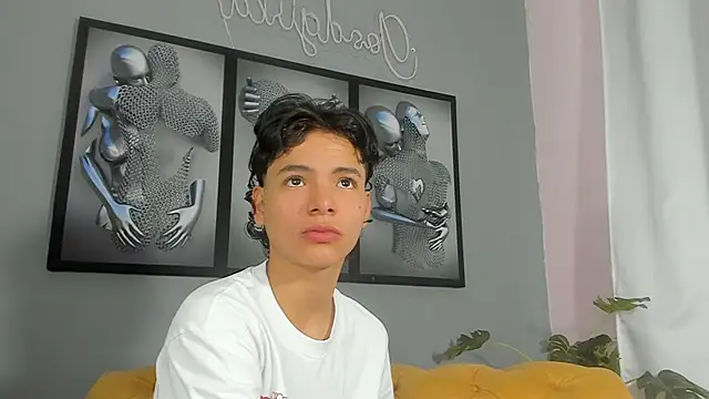 camillo virgil online show from November 1, 2025, 10:50 am