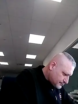 Hisnimin online show from February 21, 2026, 12:11 am