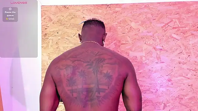 santiblack7 online show from November 26, 2025, 2:01 am