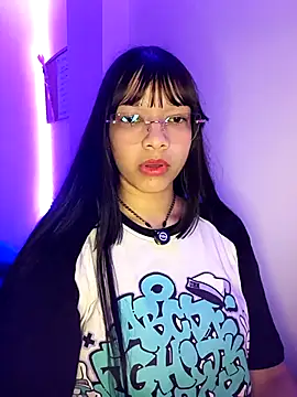 Iwarii online show from February 13, 2026, 5:36 am