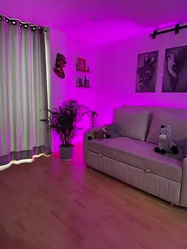 Snapshot of paula_boom chatting on December 17, 2025, 10:16 pm paula boom online show from December 17, 2025, 10:16 pm