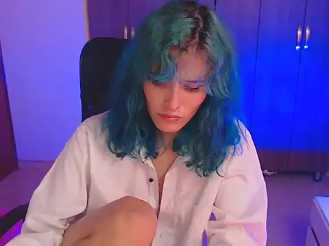 Snapshot of LITTLENAMI_ chatting on October 14, 2025, 2:01 am LITTLENAMI online show from October 14, 2025, 2:01 am