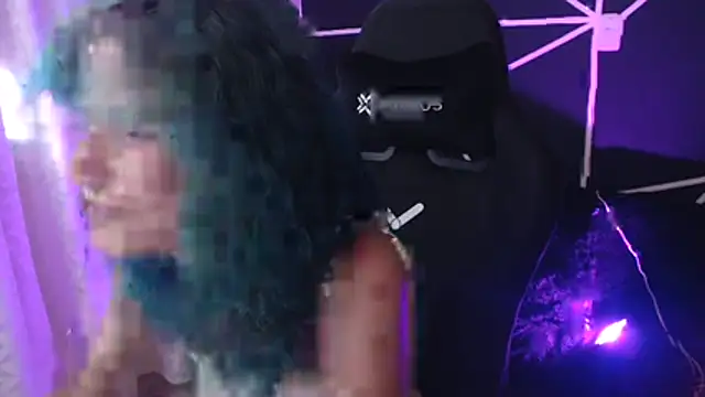 Snapshot of LITTLENAMI_ chatting on October 27, 2025, 3:05 pm LITTLENAMI online show from October 27, 2025, 3:05 pm