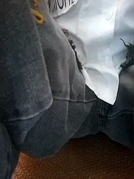 ahoa Tk online show from November 14, 2025, 5:06 am