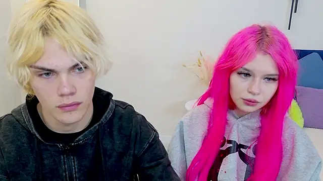 Bonnie And C1yde online show from October 8, 2025, 5:10 pm