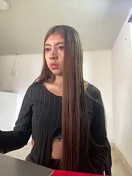 Sara-cooper2 online show from October 14, 2025, 5:25 pm