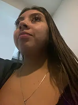 Sara-cooper2 online show from January 13, 2026, 3:01 am