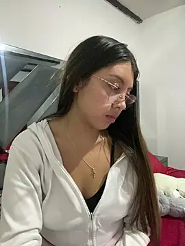 Sara-cooper2 online show from July 9, 2026, 12:37 am