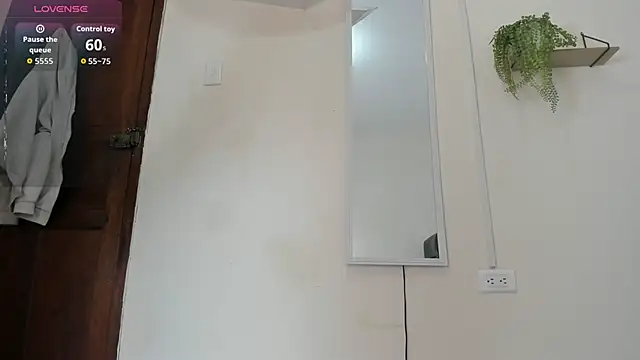 Katia gh online show from November 14, 2025, 11:31 am