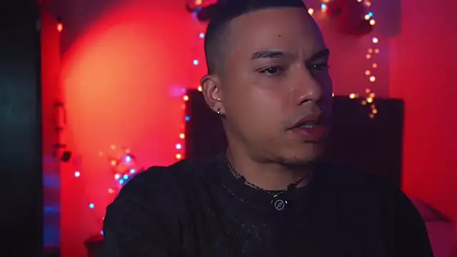 Snapshot of AlphaMasterXxx chatting on February 8, 2026, 1:09 am AlphaMasterXxx online show from February 8, 2026, 1:09 am