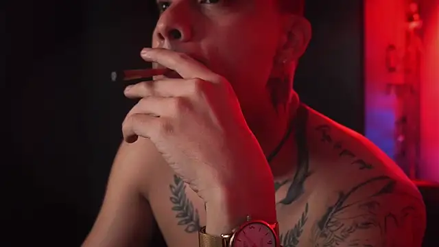 Snapshot of AlphaMasterXxx chatting on February 16, 2026, 3:02 am AlphaMasterXxx online show from February 16, 2026, 3:02 am