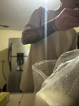 Snapshot of AlphaMasterXxx chatting on February 17, 2026, 3:47 am AlphaMasterXxx online show from February 17, 2026, 3:47 am