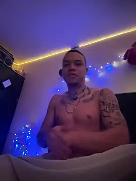 Snapshot of AlphaMasterXxx chatting on February 23, 2026, 9:06 am AlphaMasterXxx online show from February 23, 2026, 9:06 am