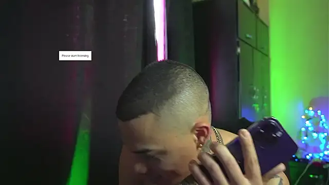 Snapshot of AlphaMasterXxx chatting on February 28, 2026, 8:10 pm AlphaMasterXxx online show from February 28, 2026, 8:10 pm