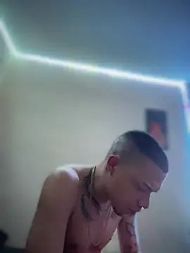 Snapshot of AlphaMasterXxx chatting on March 1, 2026, 9:22 am AlphaMasterXxx online show from March 1, 2026, 9:22 am