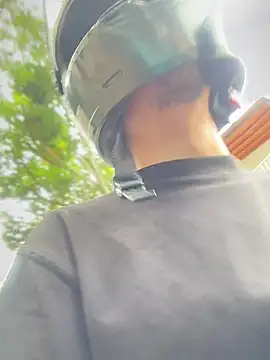 Snapshot of AlphaMasterXxx chatting on March 4, 2026, 3:29 pm AlphaMasterXxx online show from March 4, 2026, 3:29 pm