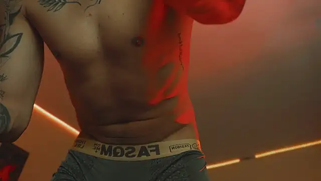 Snapshot of AlphaMasterXxx chatting on March 22, 2026, 7:06 pm AlphaMasterXxx online show from March 22, 2026, 7:06 pm