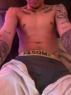 Snapshot of AlphaMasterXxx chatting on March 23, 2026, 12:53 pm AlphaMasterXxx online show from March 23, 2026, 12:53 pm