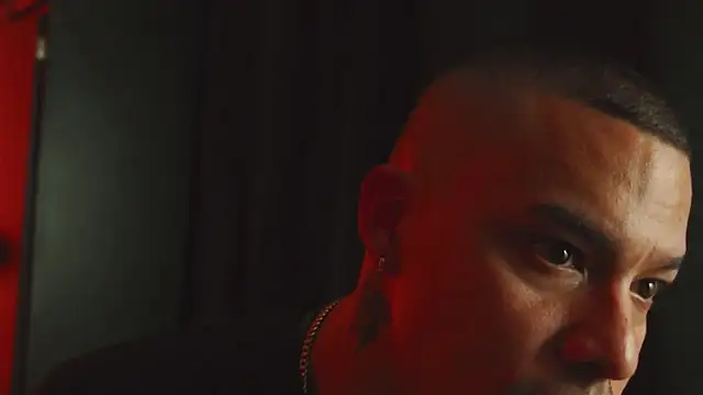 Snapshot of AlphaMasterXxx chatting on March 24, 2026, 1:21 am AlphaMasterXxx online show from March 24, 2026, 1:21 am