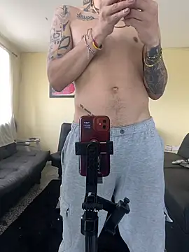 Snapshot of AlphaMasterXxx chatting on March 24, 2026, 1:27 pm AlphaMasterXxx online show from March 24, 2026, 1:27 pm