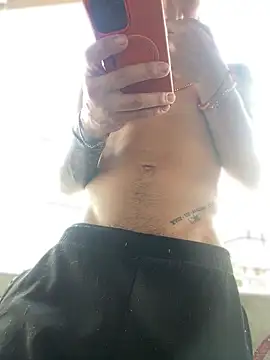 Snapshot of AlphaMasterXxx chatting on March 29, 2026, 5:35 pm AlphaMasterXxx online show from March 29, 2026, 5:35 pm