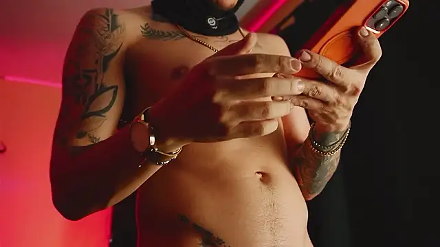 Snapshot of AlphaMasterXxx chatting on March 30, 2026, 5:41 am AlphaMasterXxx online show from March 30, 2026, 5:41 am