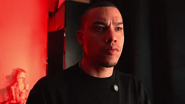 Snapshot of AlphaMasterXxx chatting on March 31, 2026, 6:47 am AlphaMasterXxx online show from March 31, 2026, 6:47 am